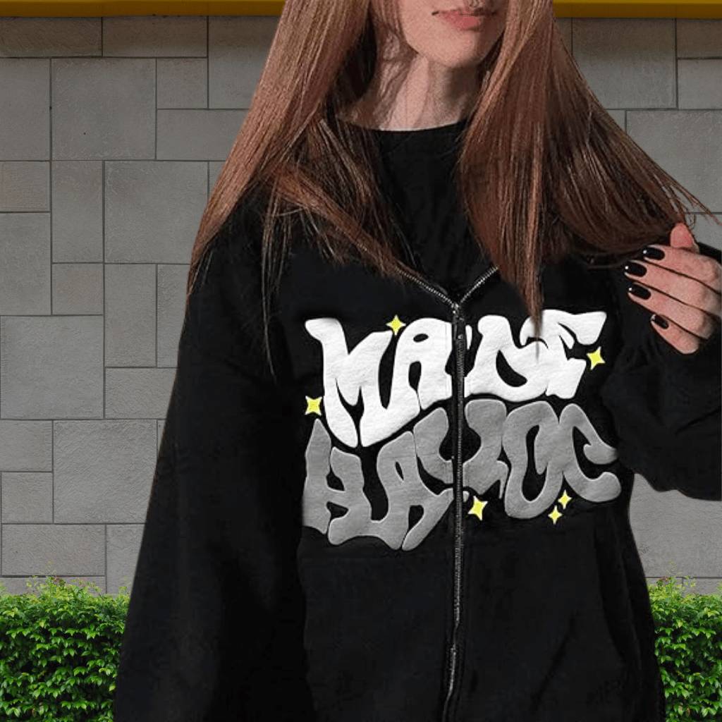 Unisex Hoodie with Graffiti Print – Streetwear in Trend Colors