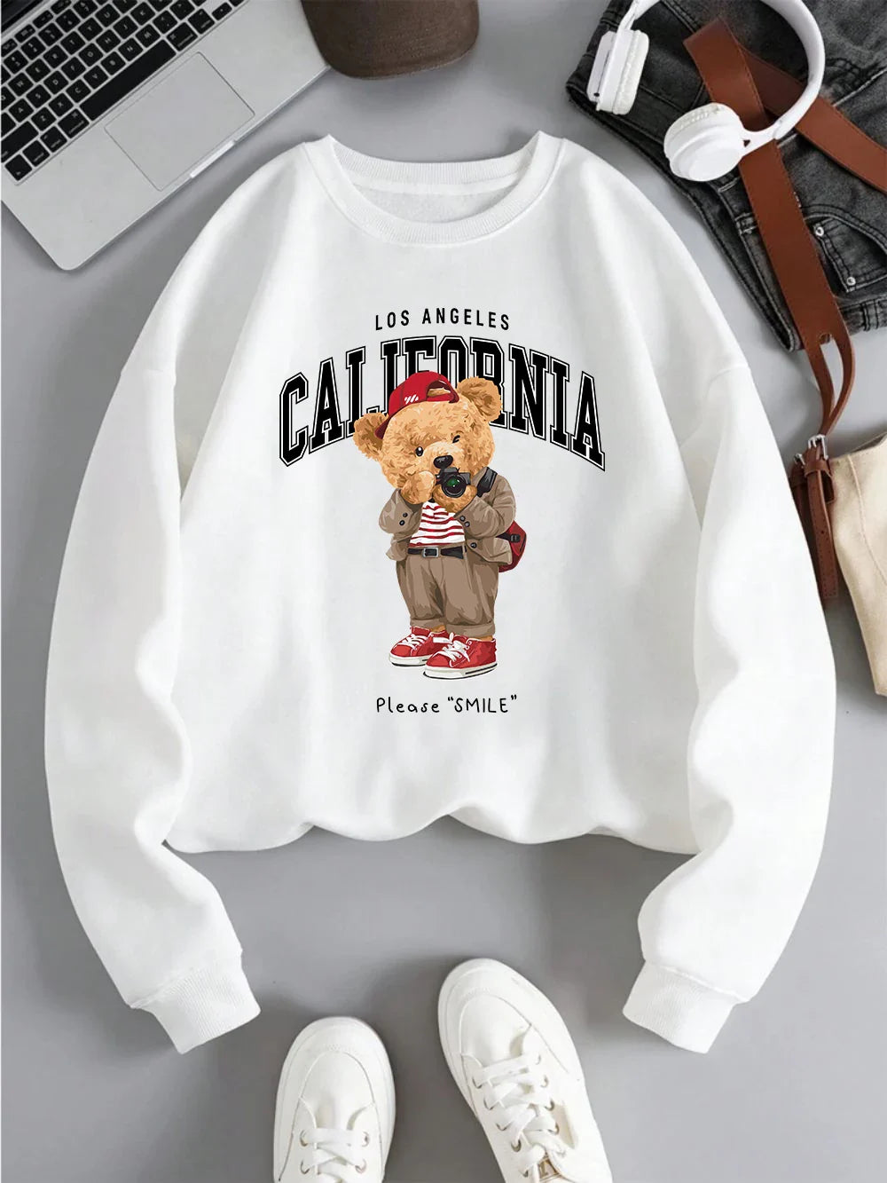 Unisex California Bear Sweater - Oversized Sweater with Bear Print